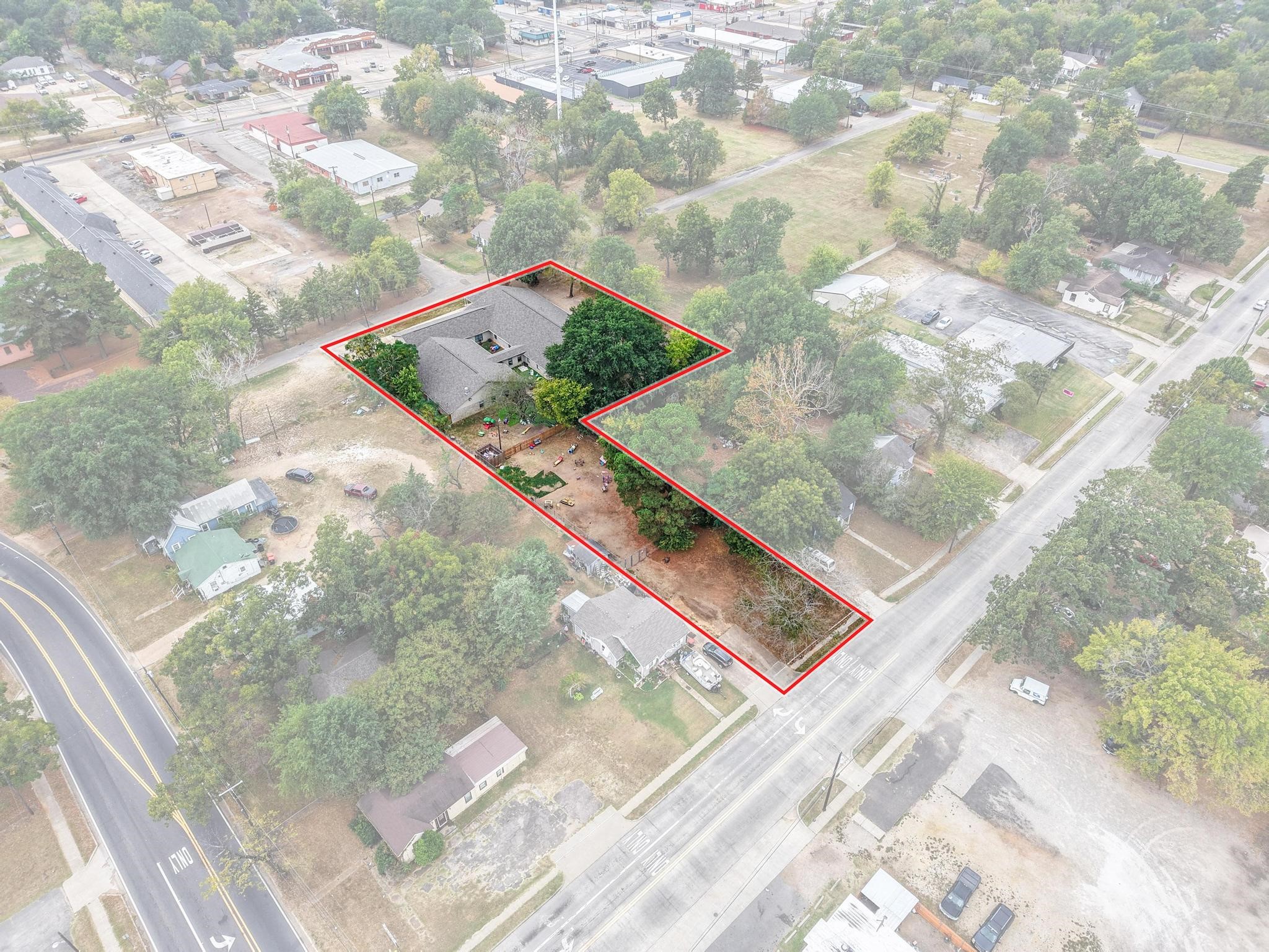 1905 E Price Street Paris TX 75460
