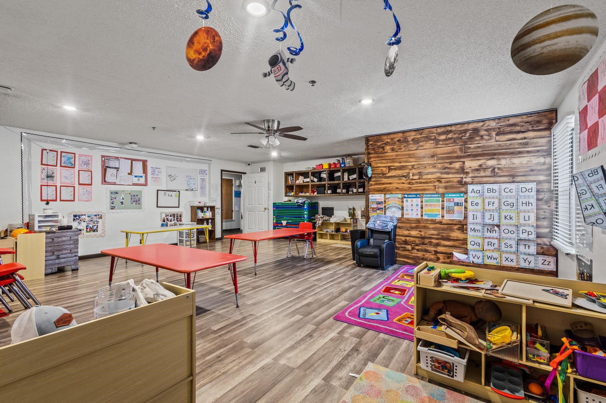 1905 E Price Street Paris TX 75460