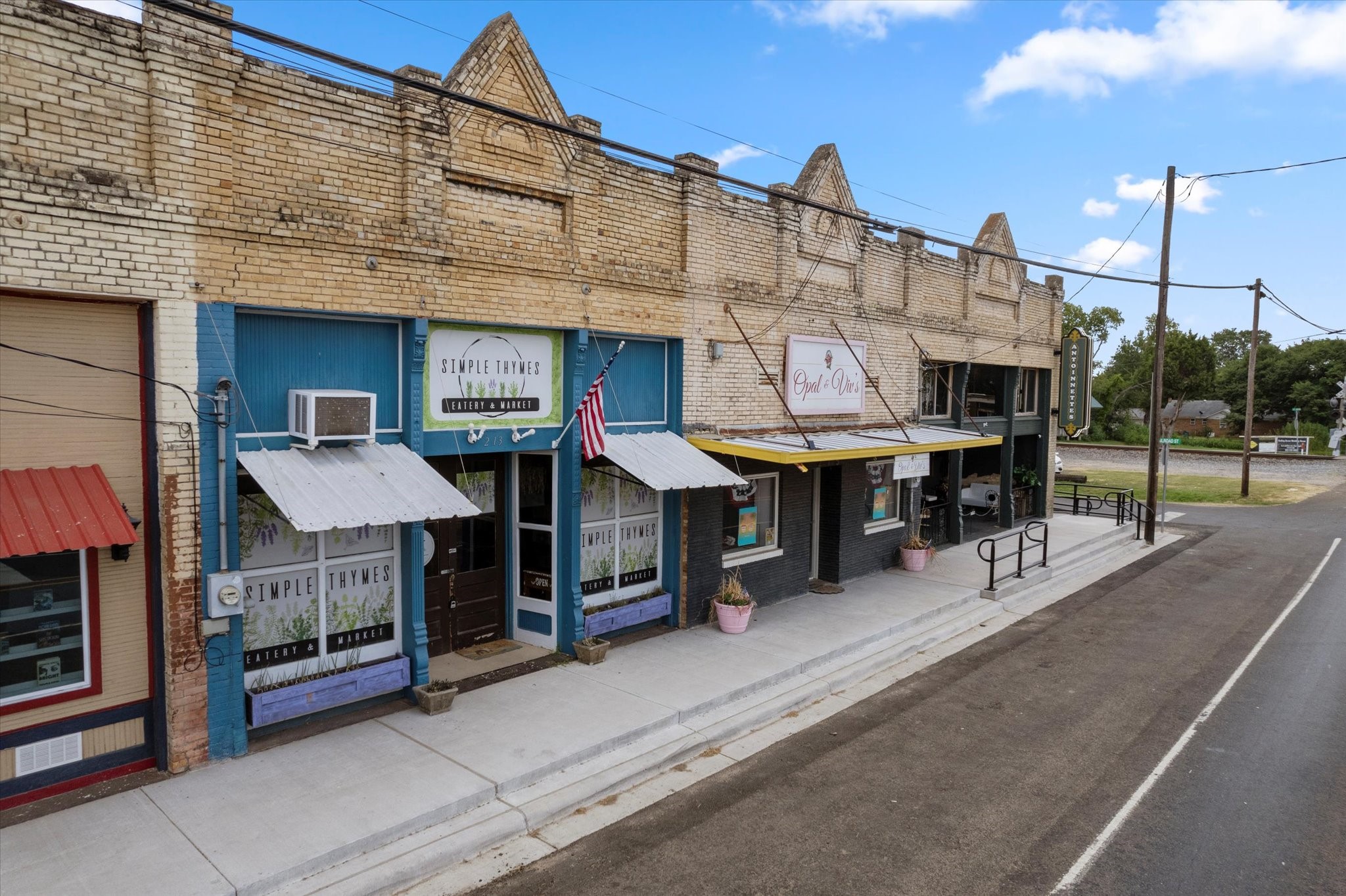 213 S Terry Street Malakoff TX 75148