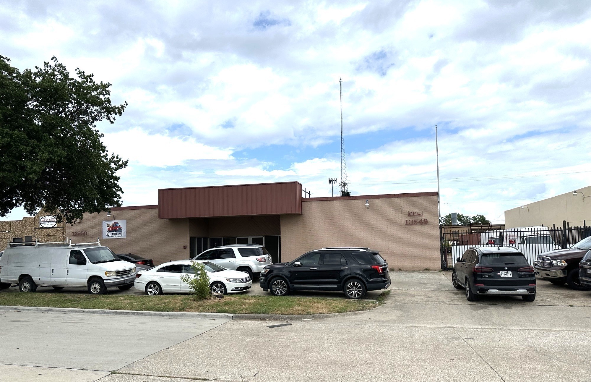 13550 Vargon Street Dallas TX 75243