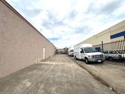 13550 Vargon Street Dallas TX 75243