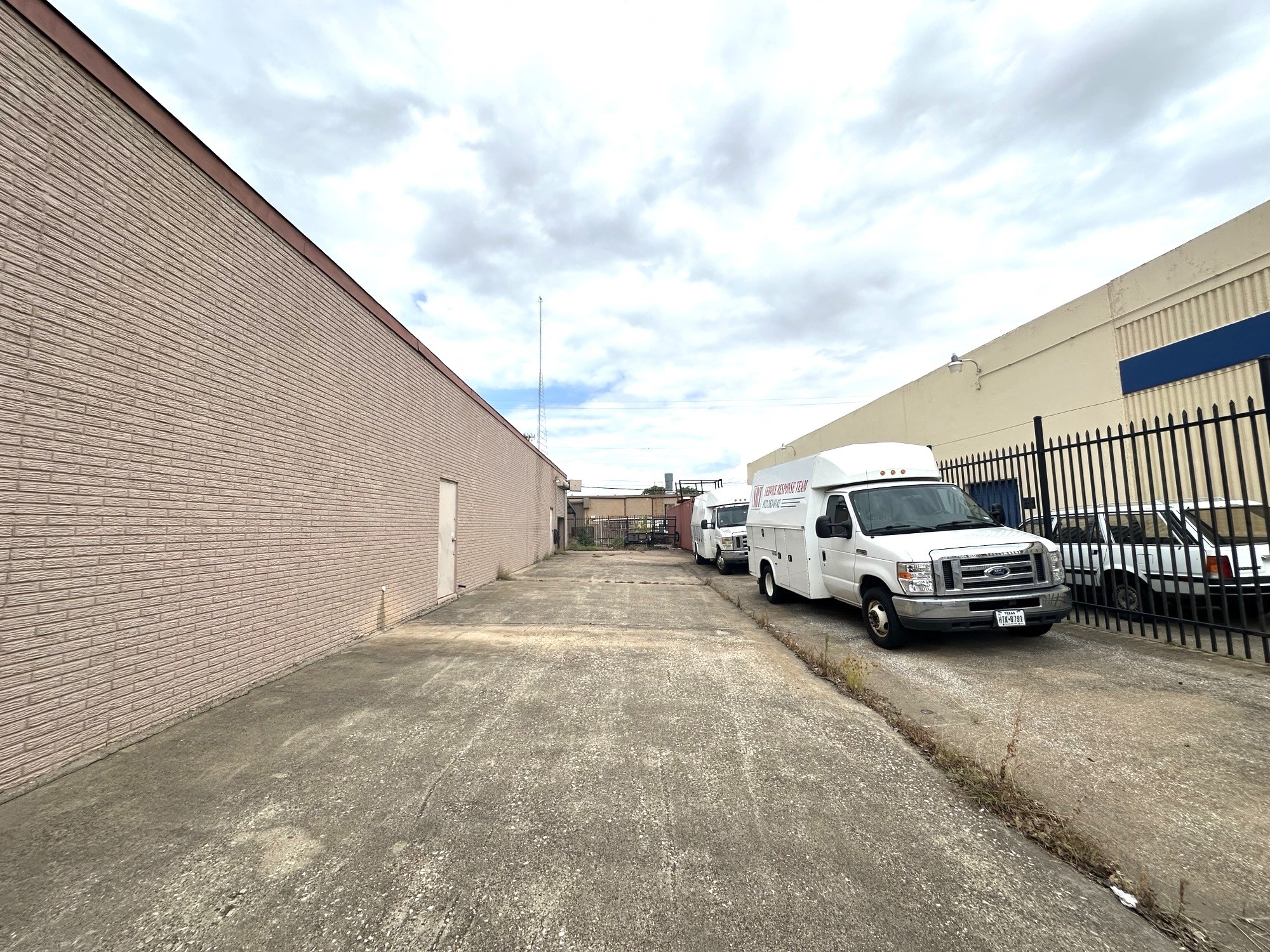 13550 Vargon Street Dallas TX 75243