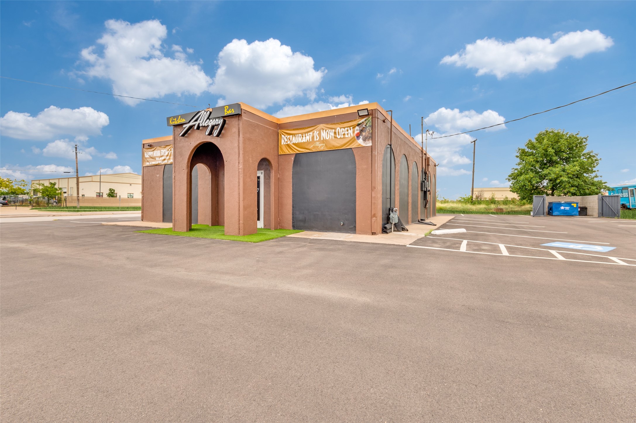 2601 W Jefferson Street Grand Prairie TX 75051