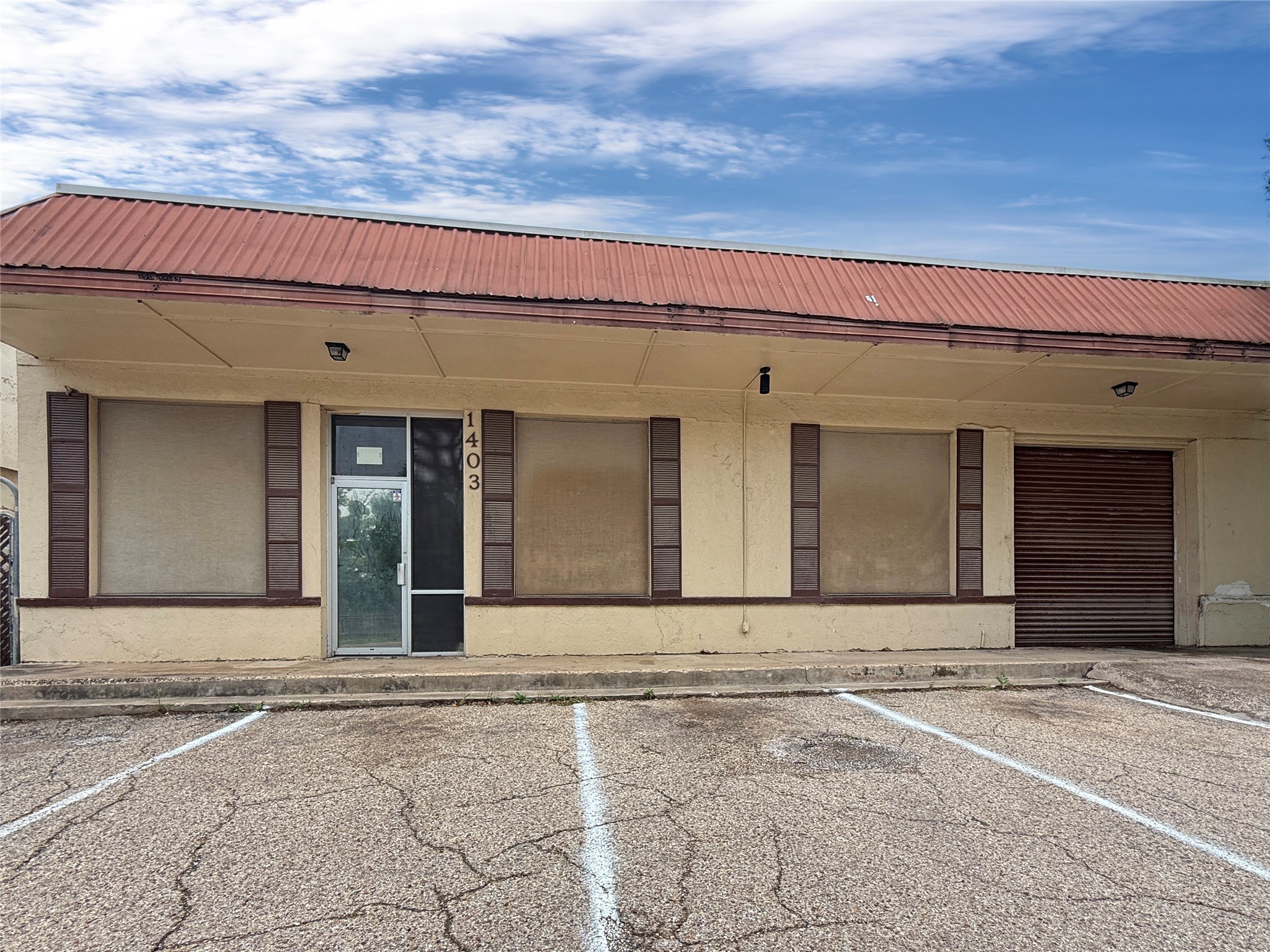 1403 Oak Knoll Drive Haltom City TX 76117