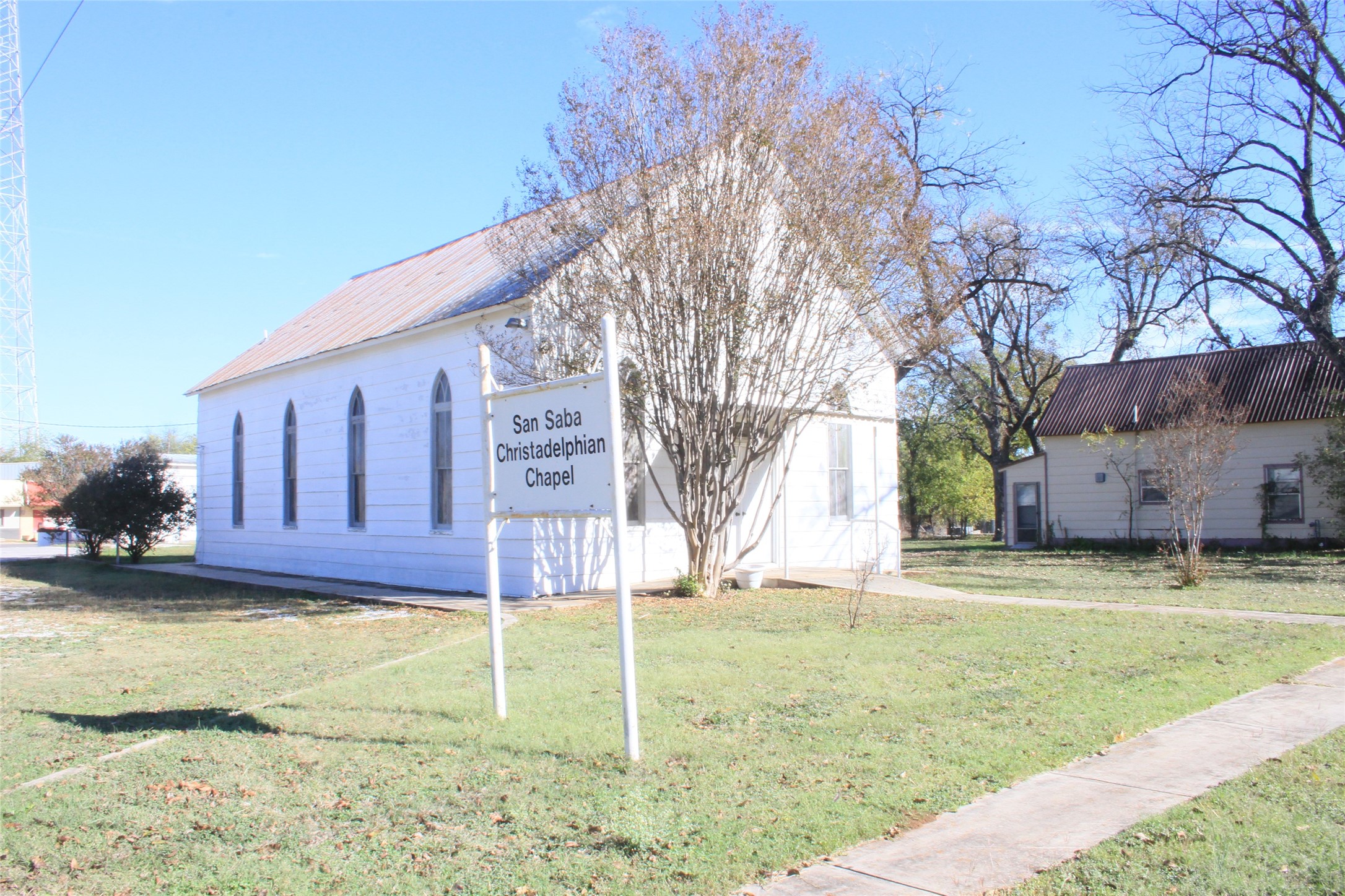 101 E Commerce San Saba TX 76877