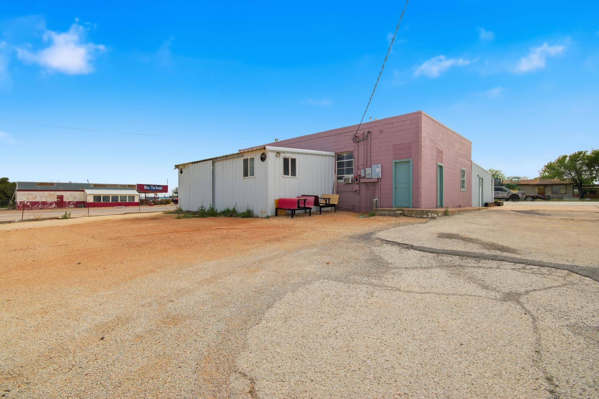 1801 Commercial Avenue Anson TX 79501