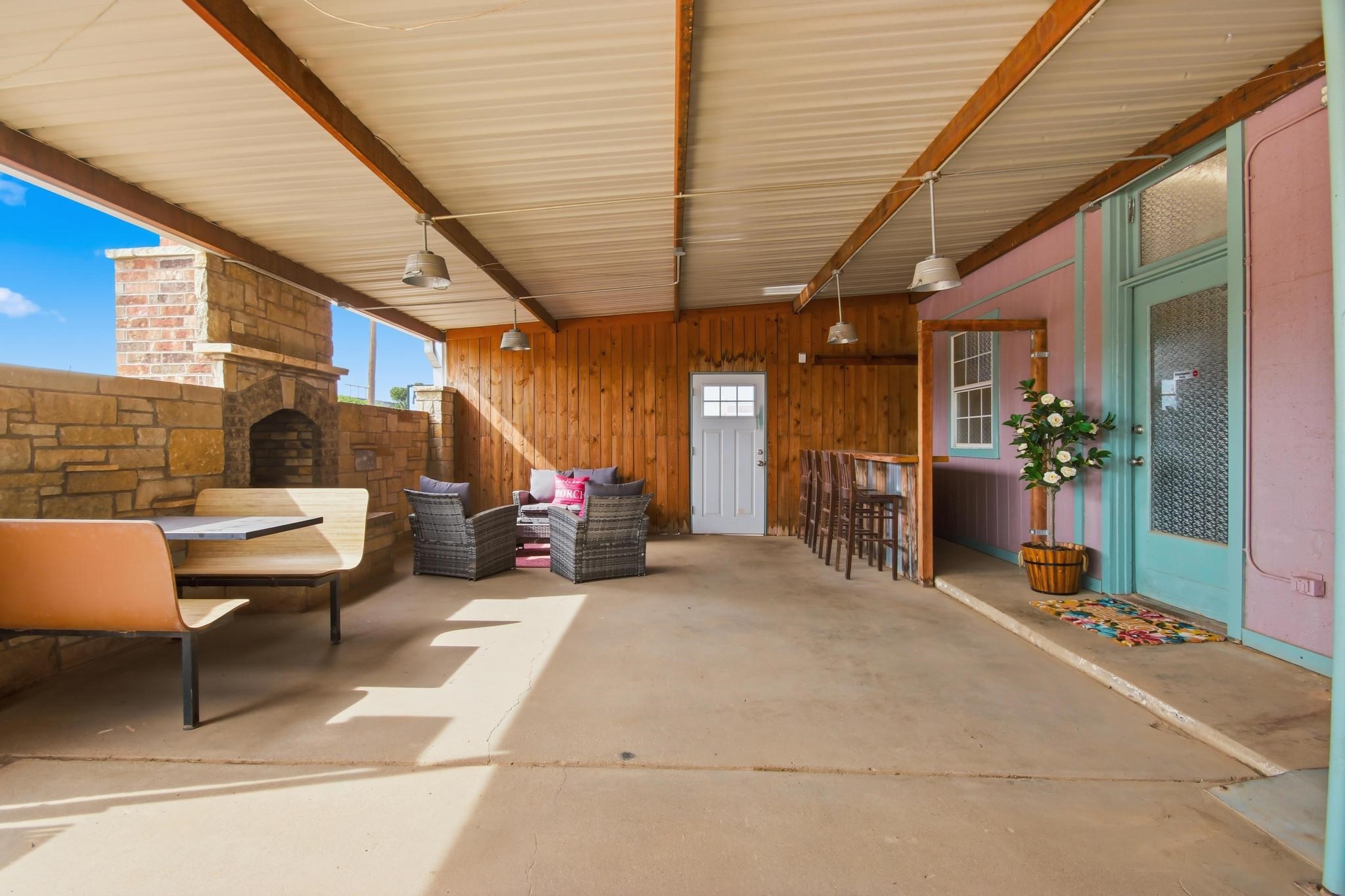 1801 Commercial Avenue Anson TX 79501