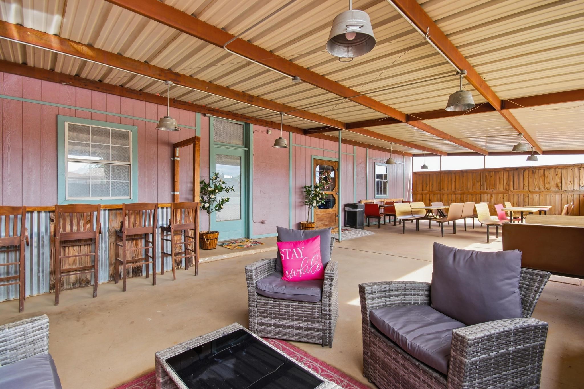 1801 Commercial Avenue Anson TX 79501