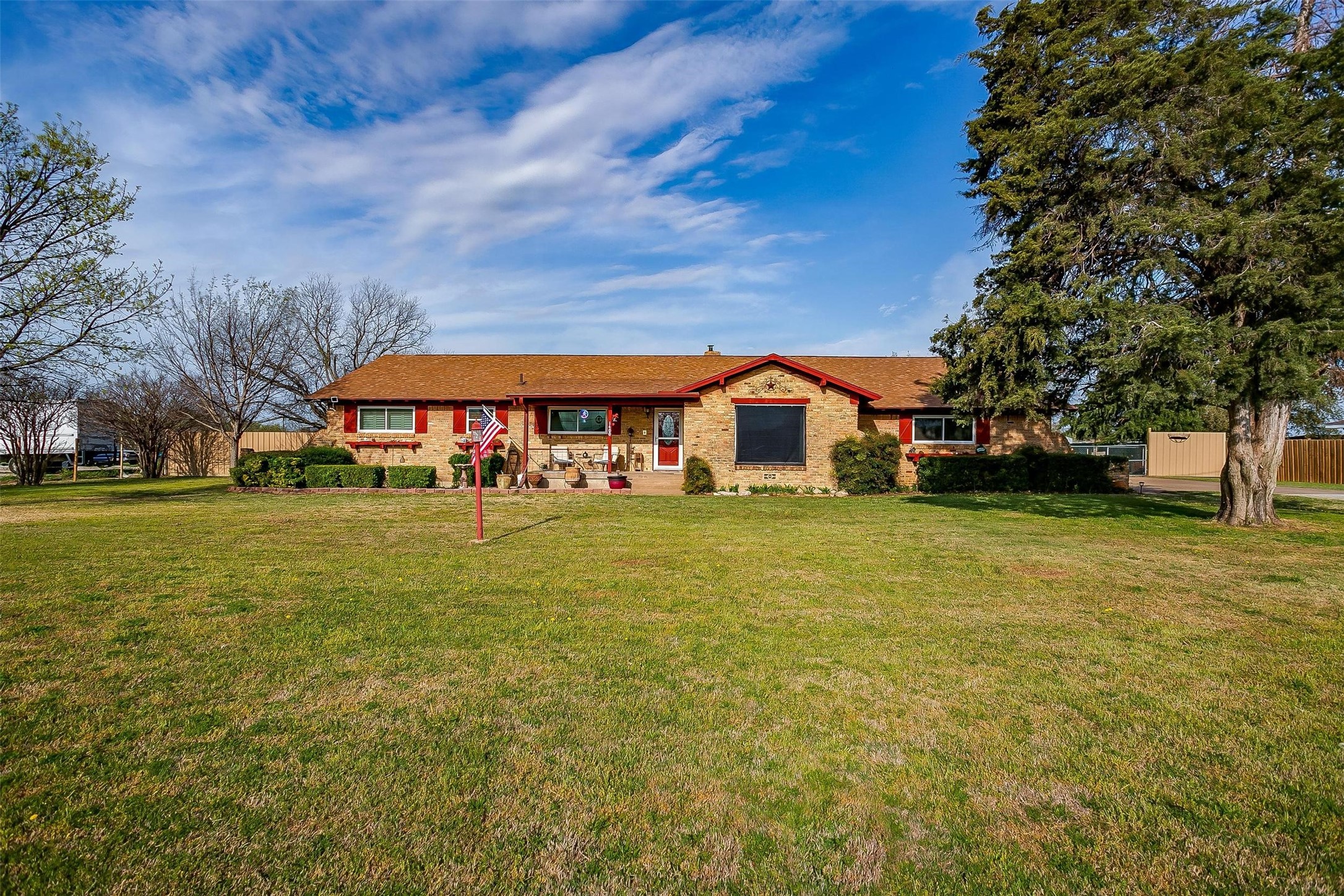 1400 Fm 1187 Crowley TX 76036