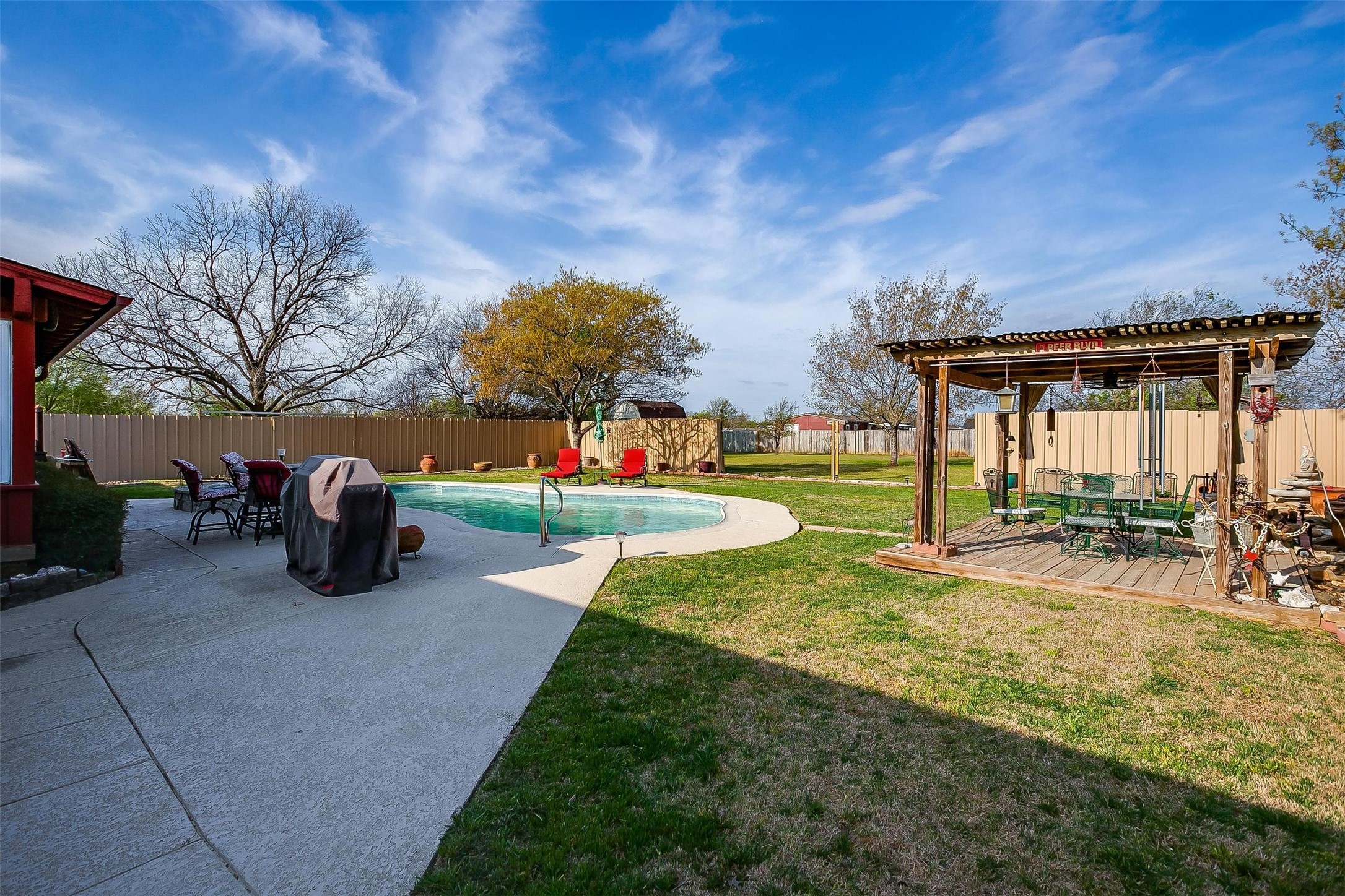 1400 Fm 1187 Crowley TX 76036