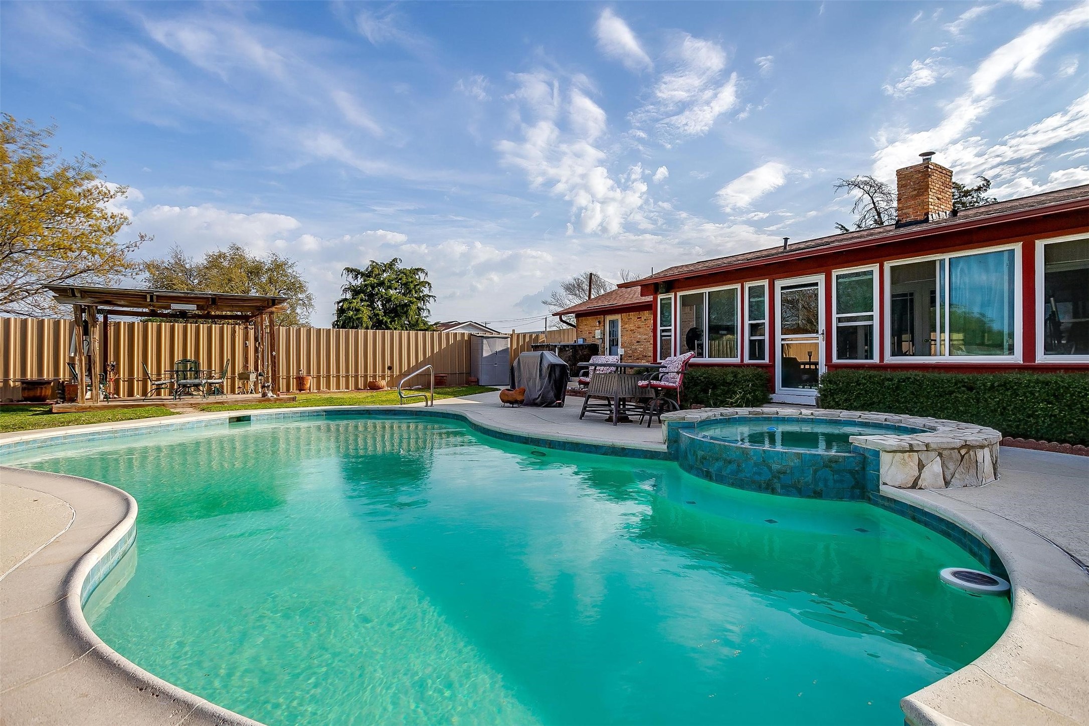 1400 Fm 1187 Crowley TX 76036