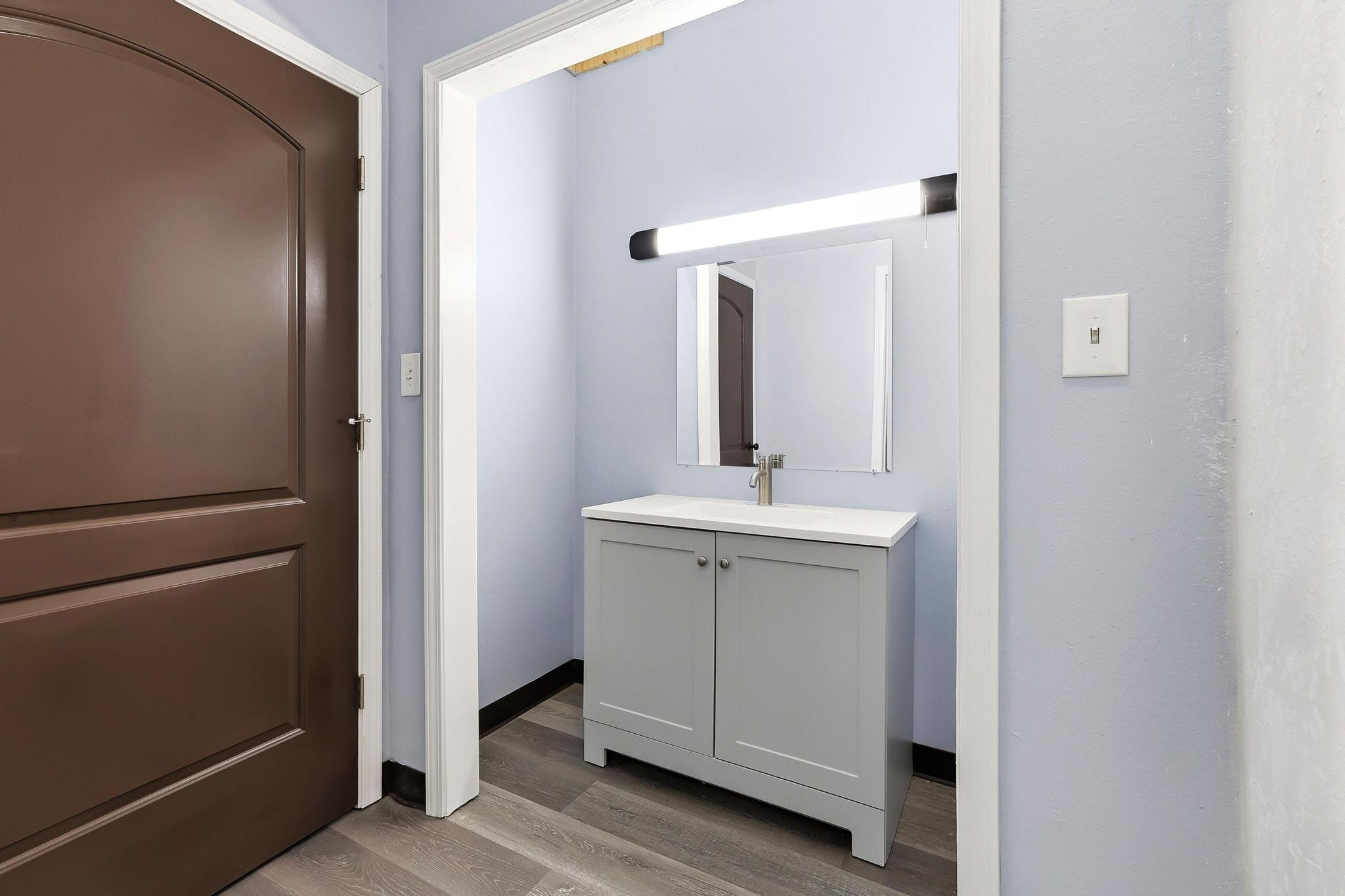 3301 S State Highway 121 Bonham TX 75418