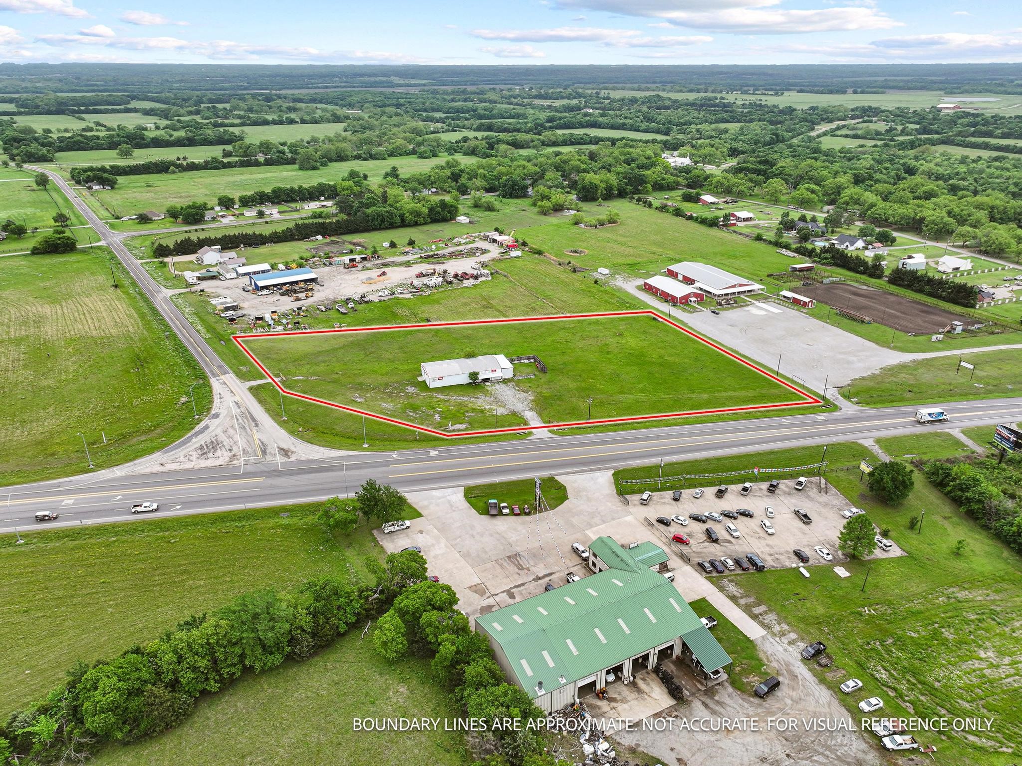 3301 S State Highway 121 Bonham TX 75418