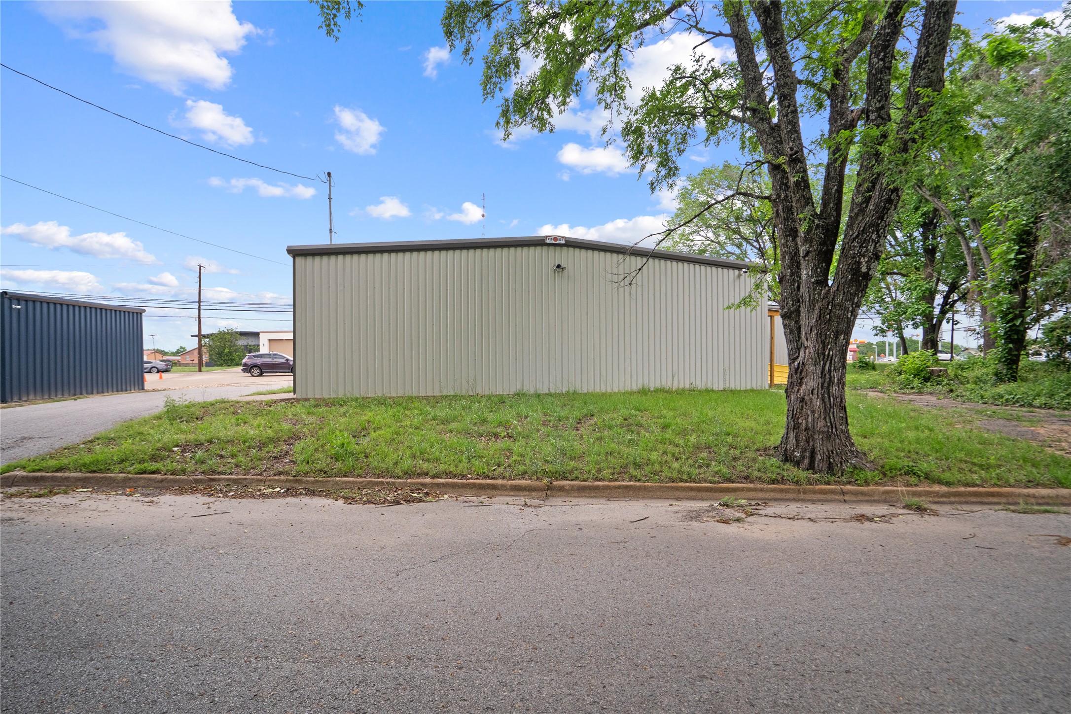 807 W Corsicana Street Athens TX 75751