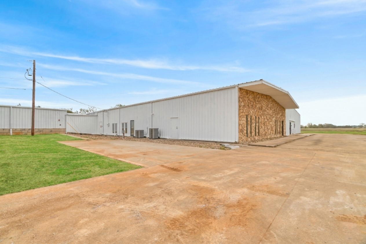 3790 Lamar Avenue Paris TX 75462