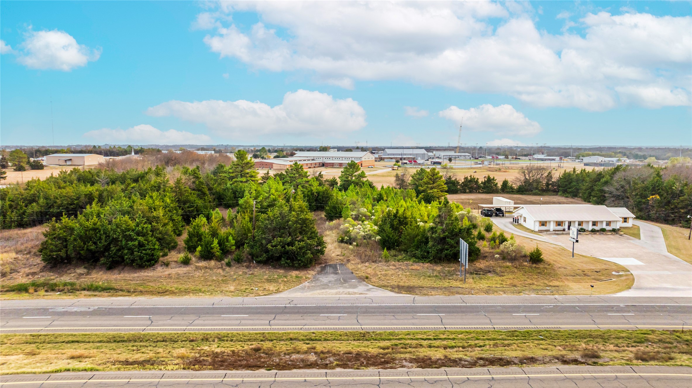 725 SW Loop 286 Paris TX 75460