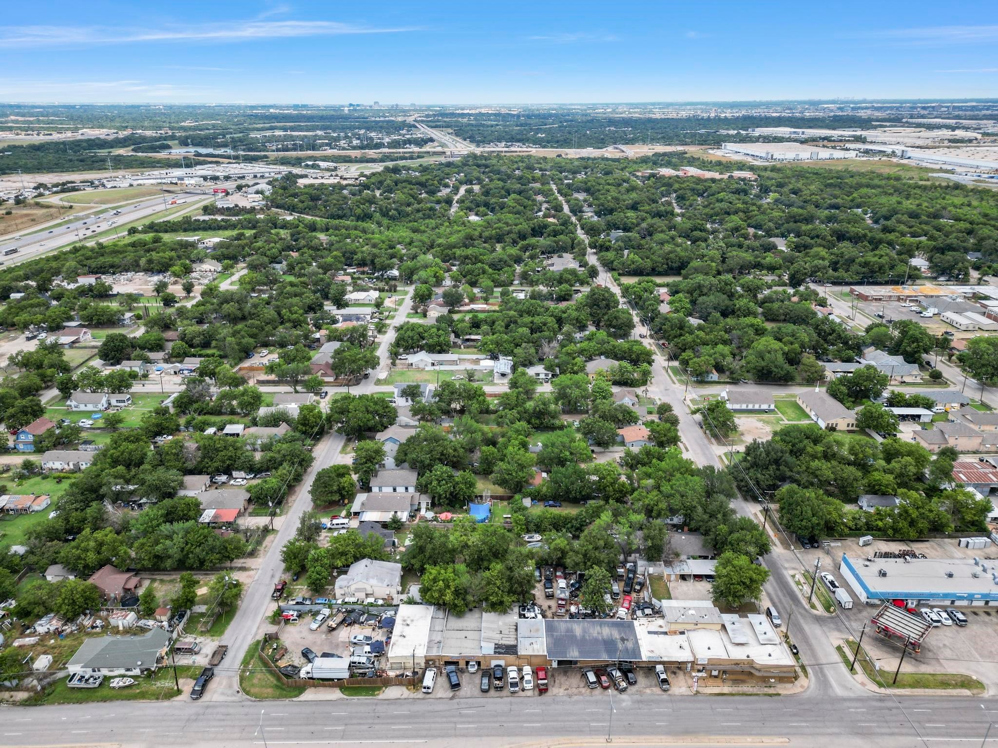 5301 W Davis Street Dallas TX 75211