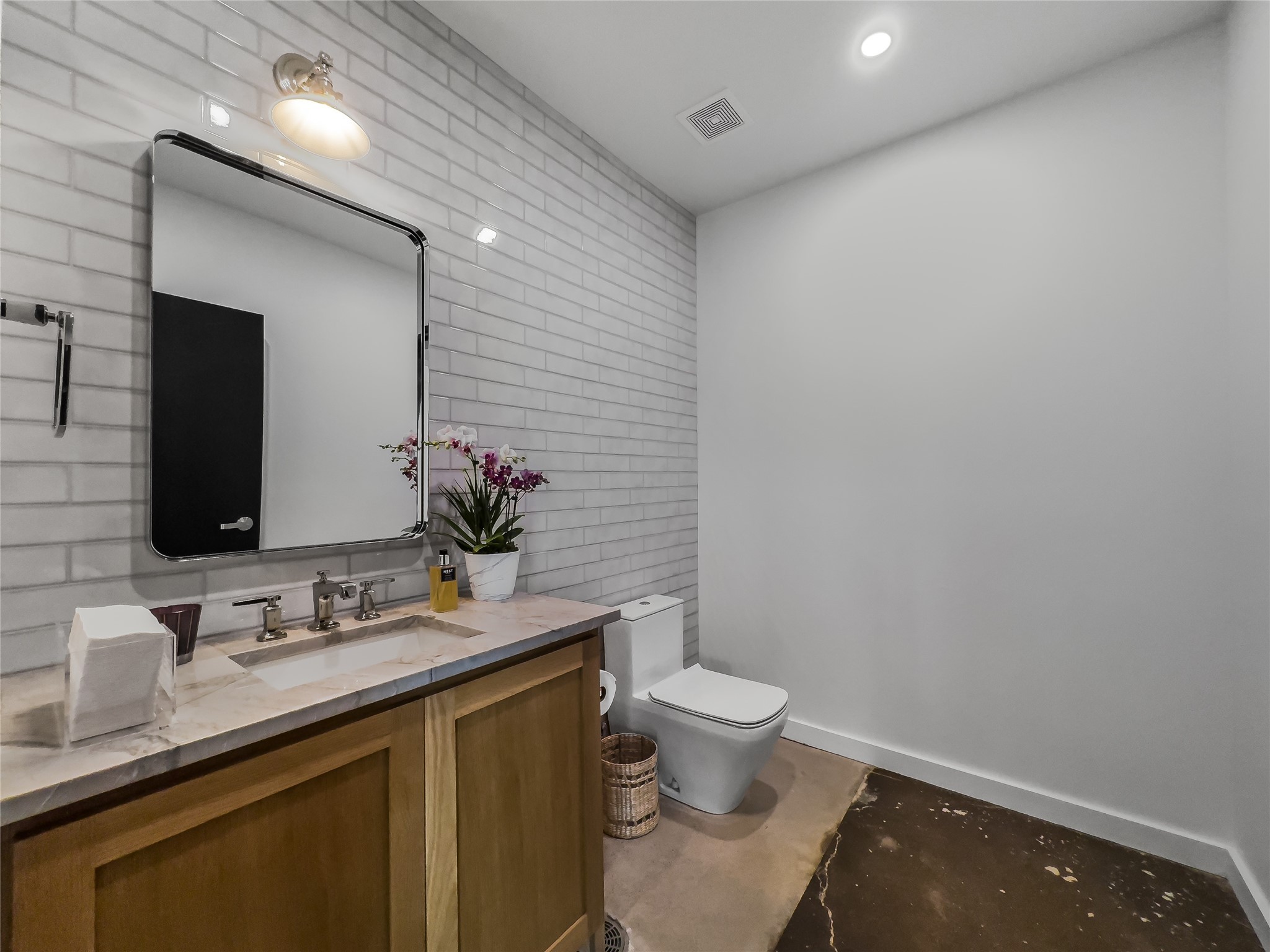 2330 Langford Street Dallas TX 75208