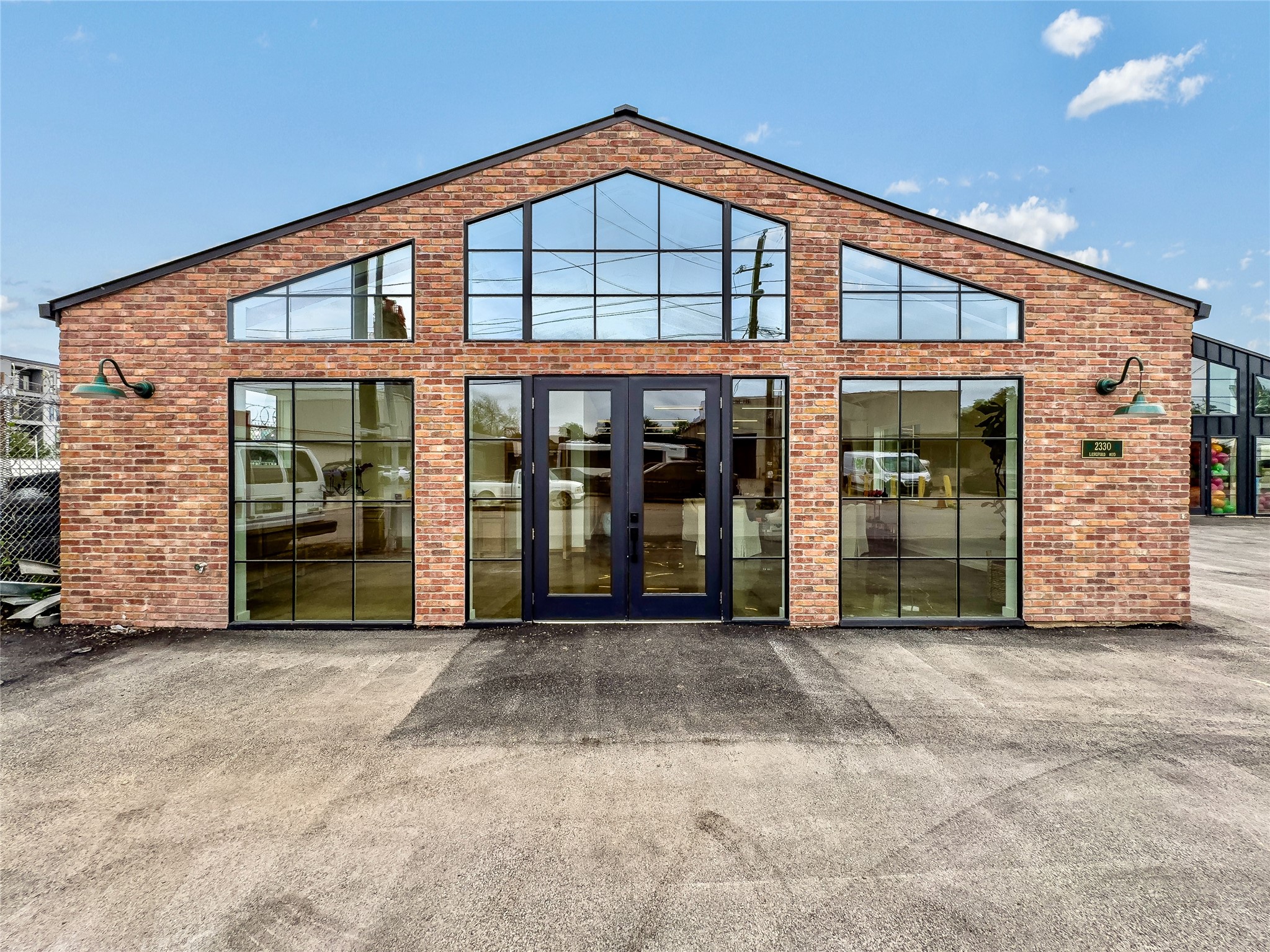 2330 Langford Street Dallas TX 75208