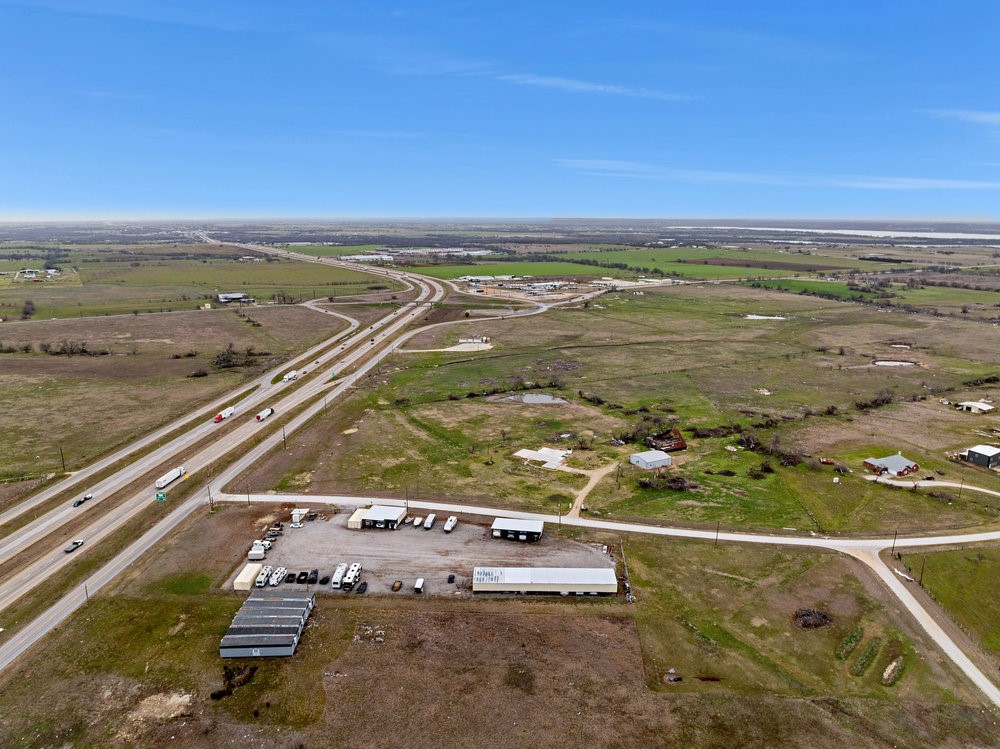 50 Love Trail Valley View TX 76272
