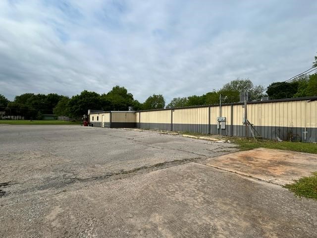 228 W Grand Street Whitewright TX 75491