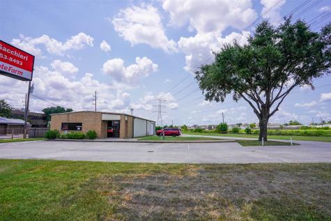 11043 Jones Road Houston TX 77070
