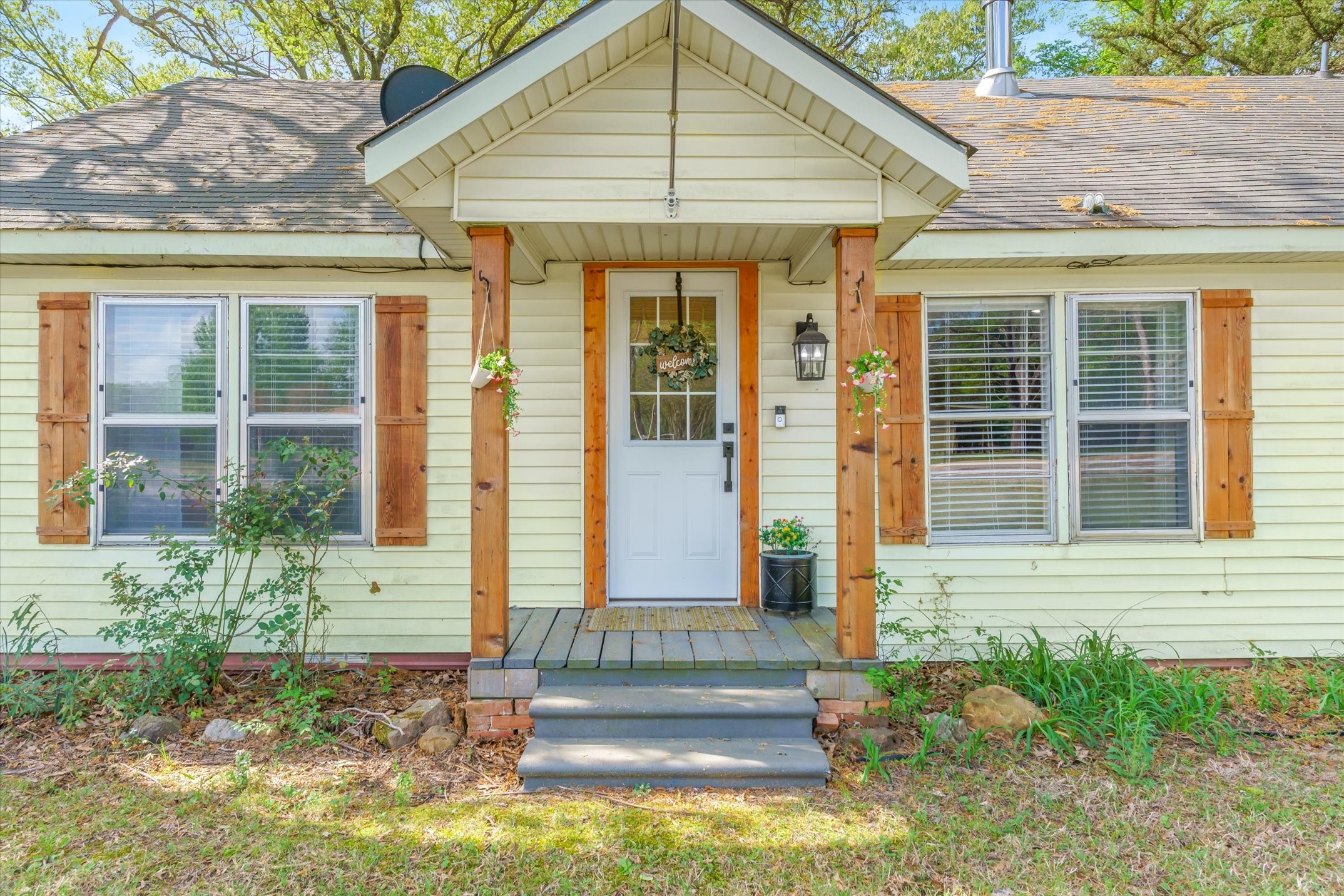 15853 State Highway 80 Edgewood TX 75117