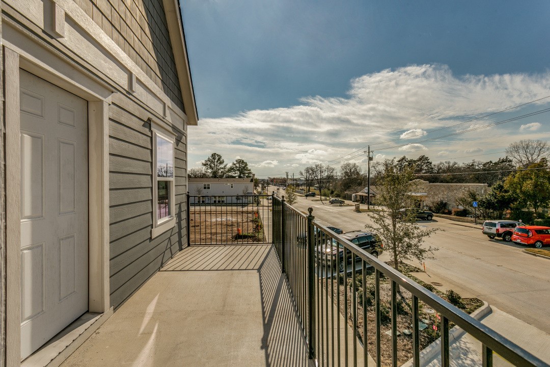 560 E S Coppell Road Coppell TX 75019