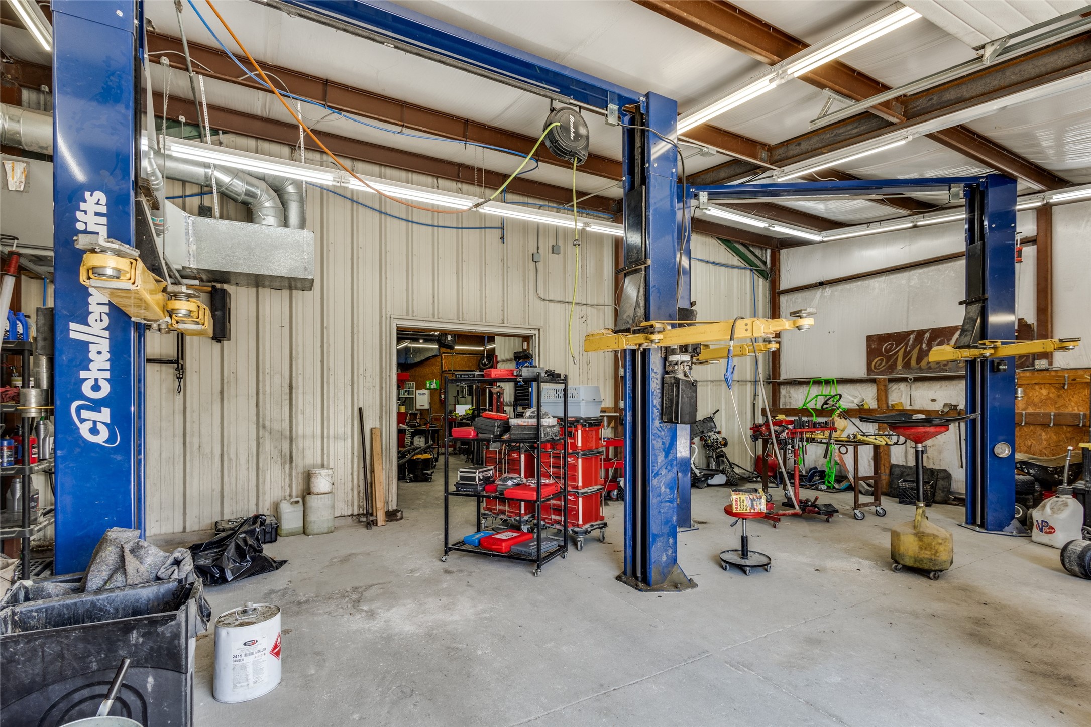 520 S Sam Rayburn Freeway Sherman TX 75090