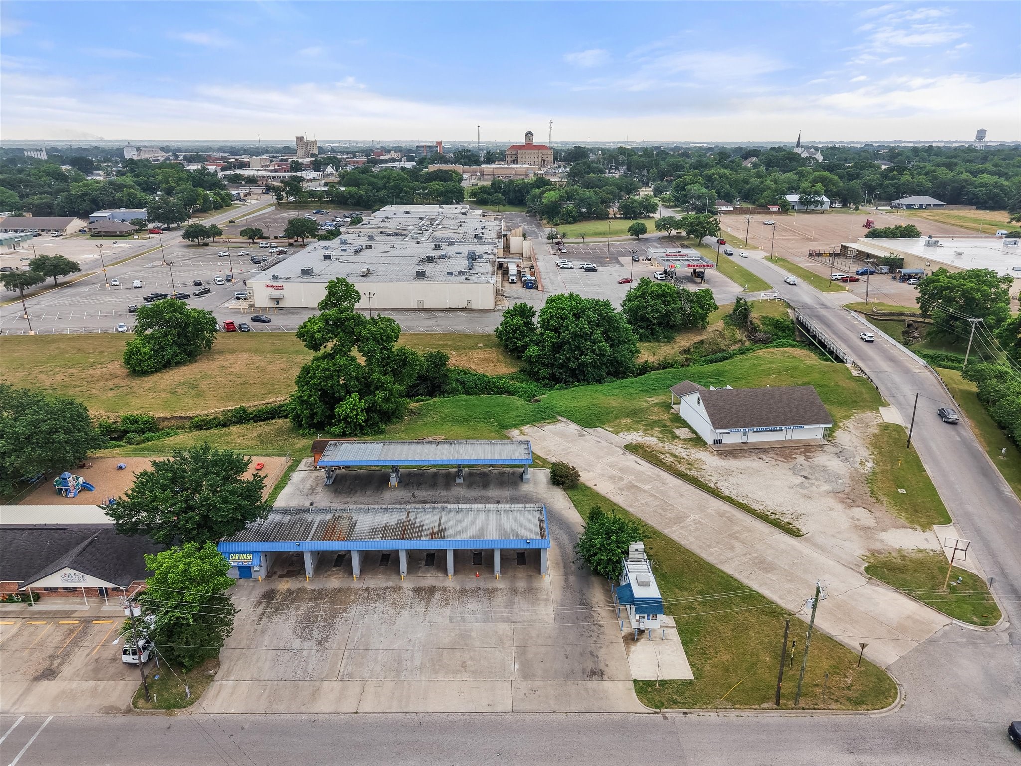 223 Oaklawn Drive Corsicana TX 75110