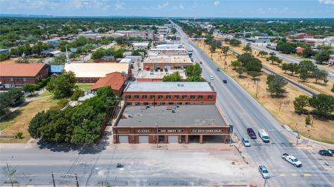 1305 S 1st Street Abilene TX 79602