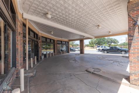 1305 S 1st Street Abilene TX 79602