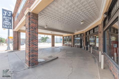 1305 S 1st Street Abilene TX 79602