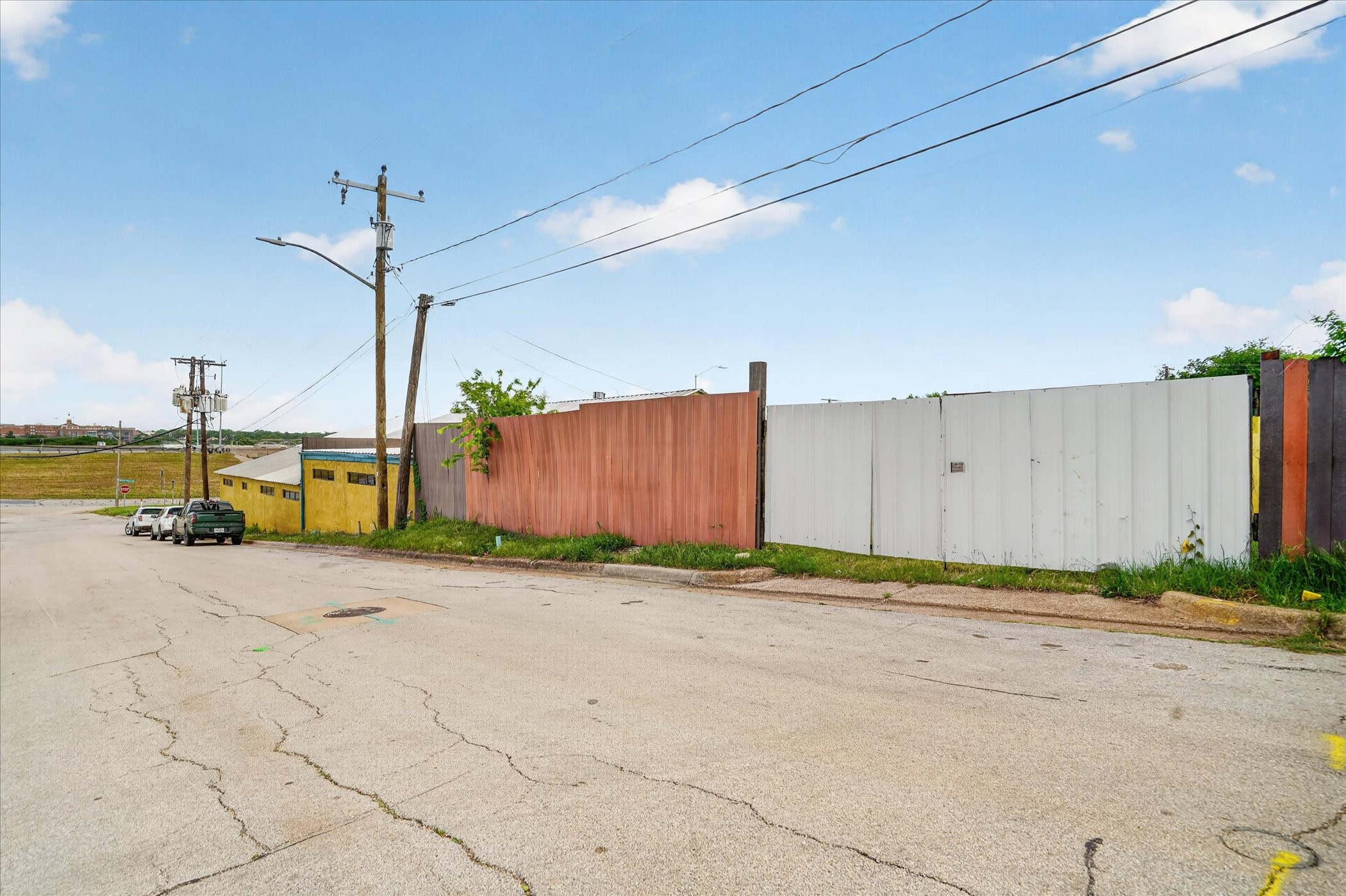 2025 E Rosedale Street Fort Worth TX 76104