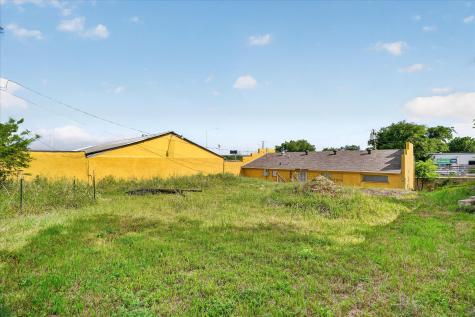2025 E Rosedale Street Fort Worth TX 76104