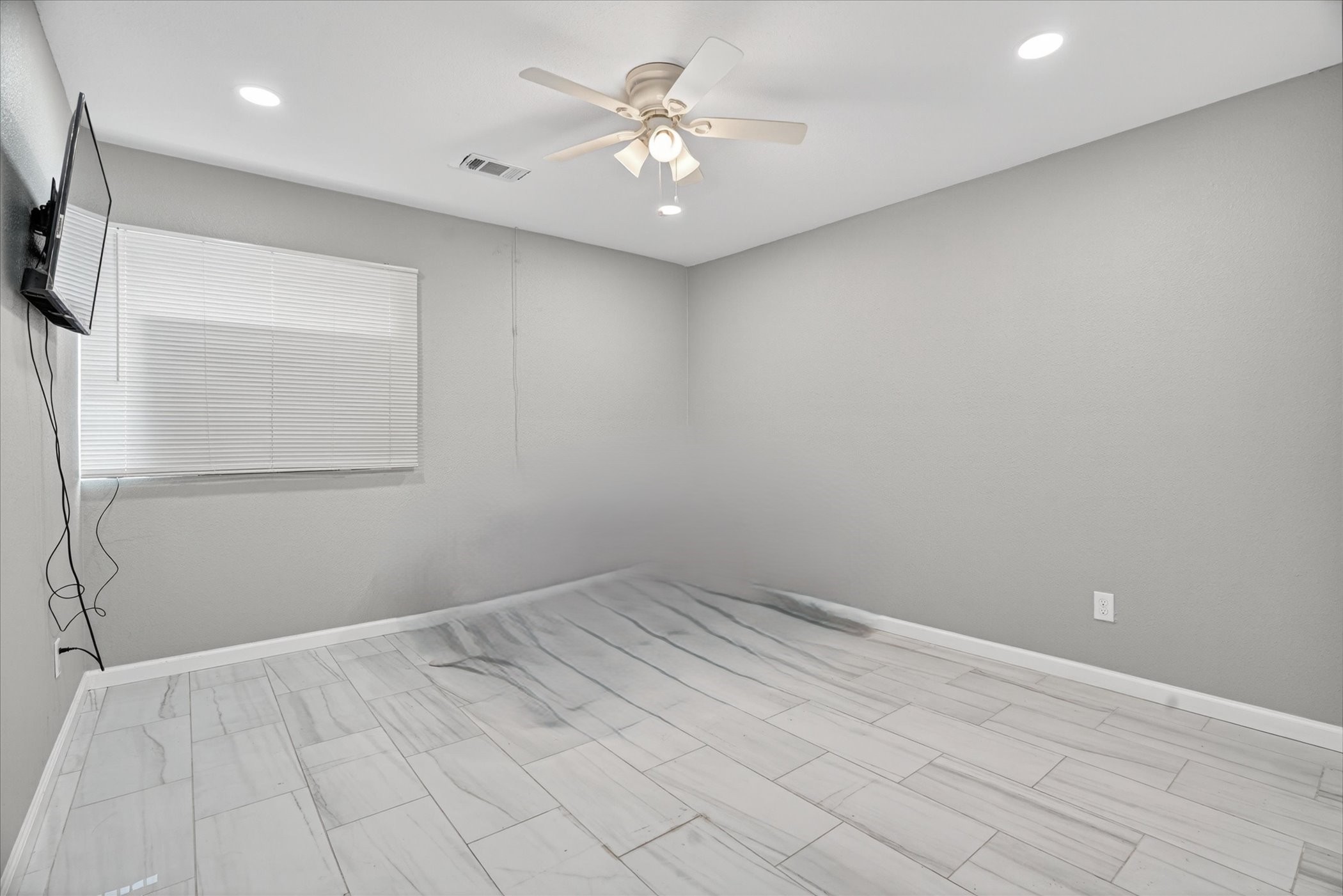2025 E Rosedale Street Fort Worth TX 76104