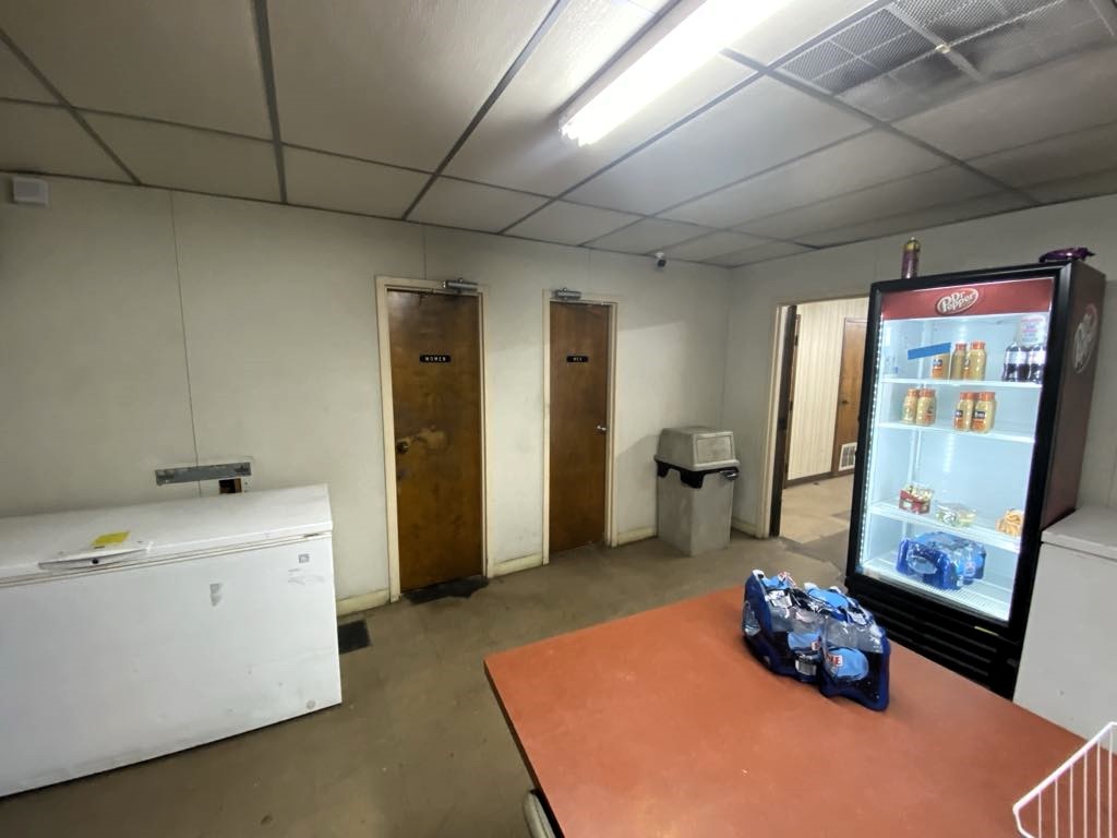 2400 S Business 45 Corsicana TX 75110