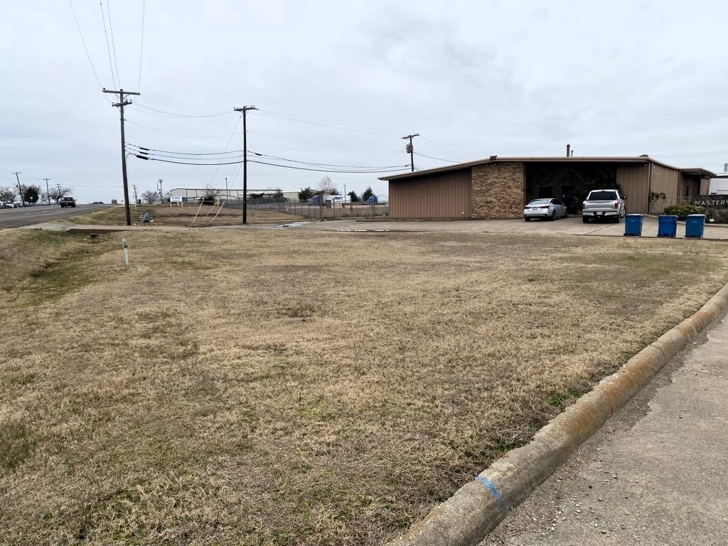 2400 S Business 45 Corsicana TX 75110