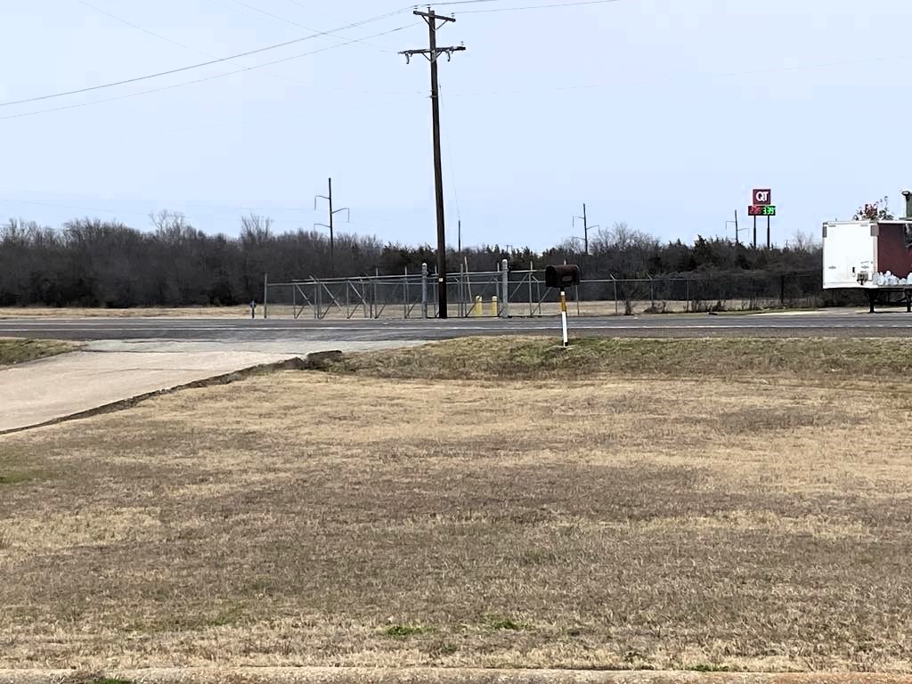 2400 S Business 45 Corsicana TX 75110