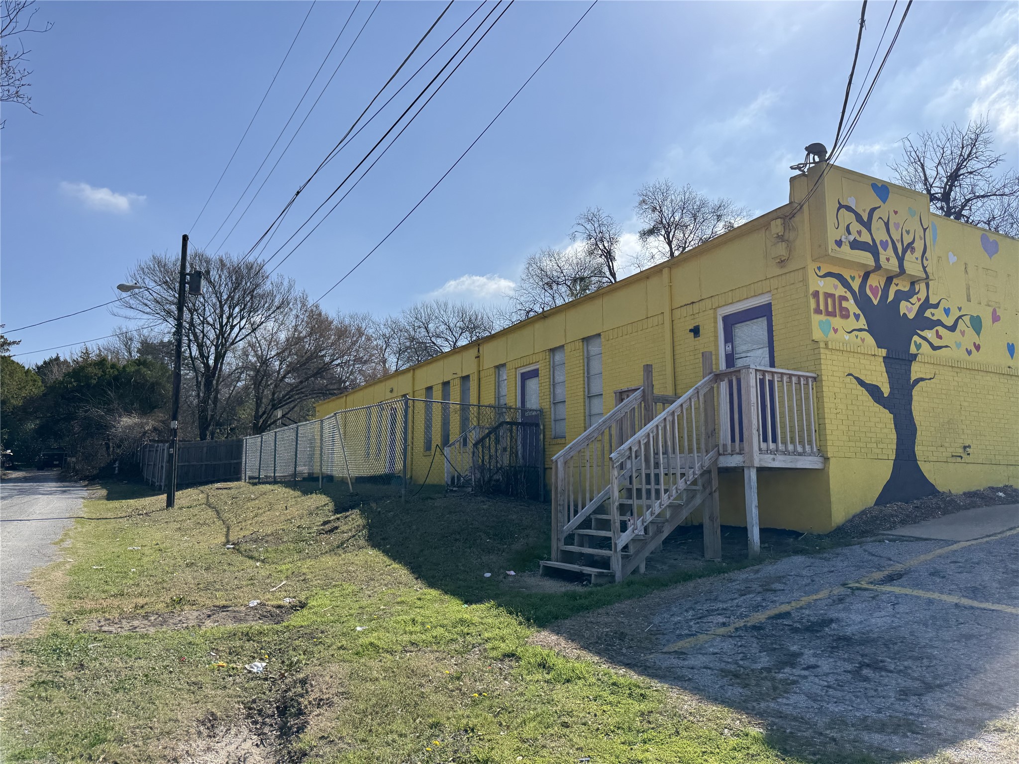 106 Barrows Lane Desoto TX 75115