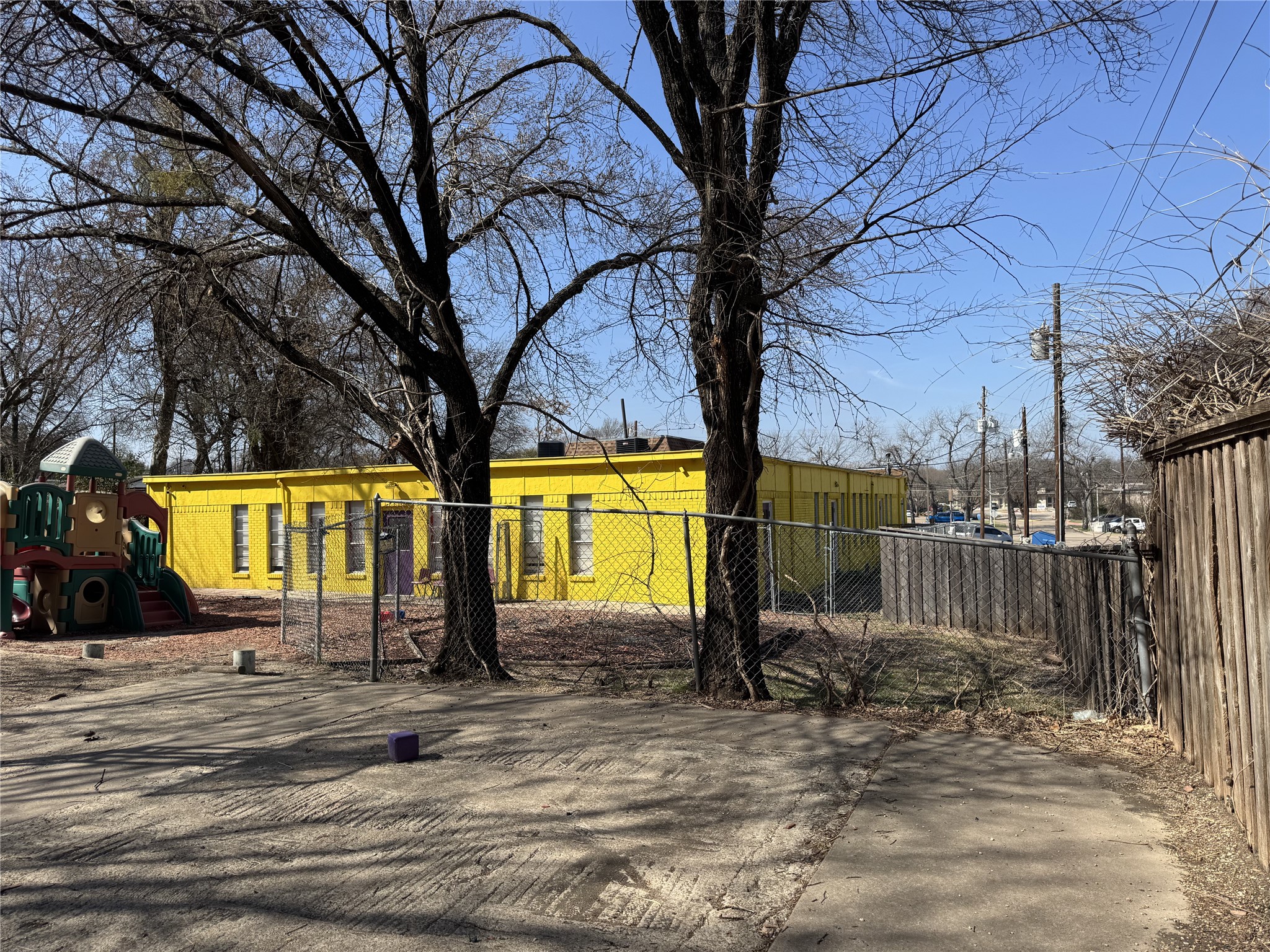106 Barrows Lane Desoto TX 75115
