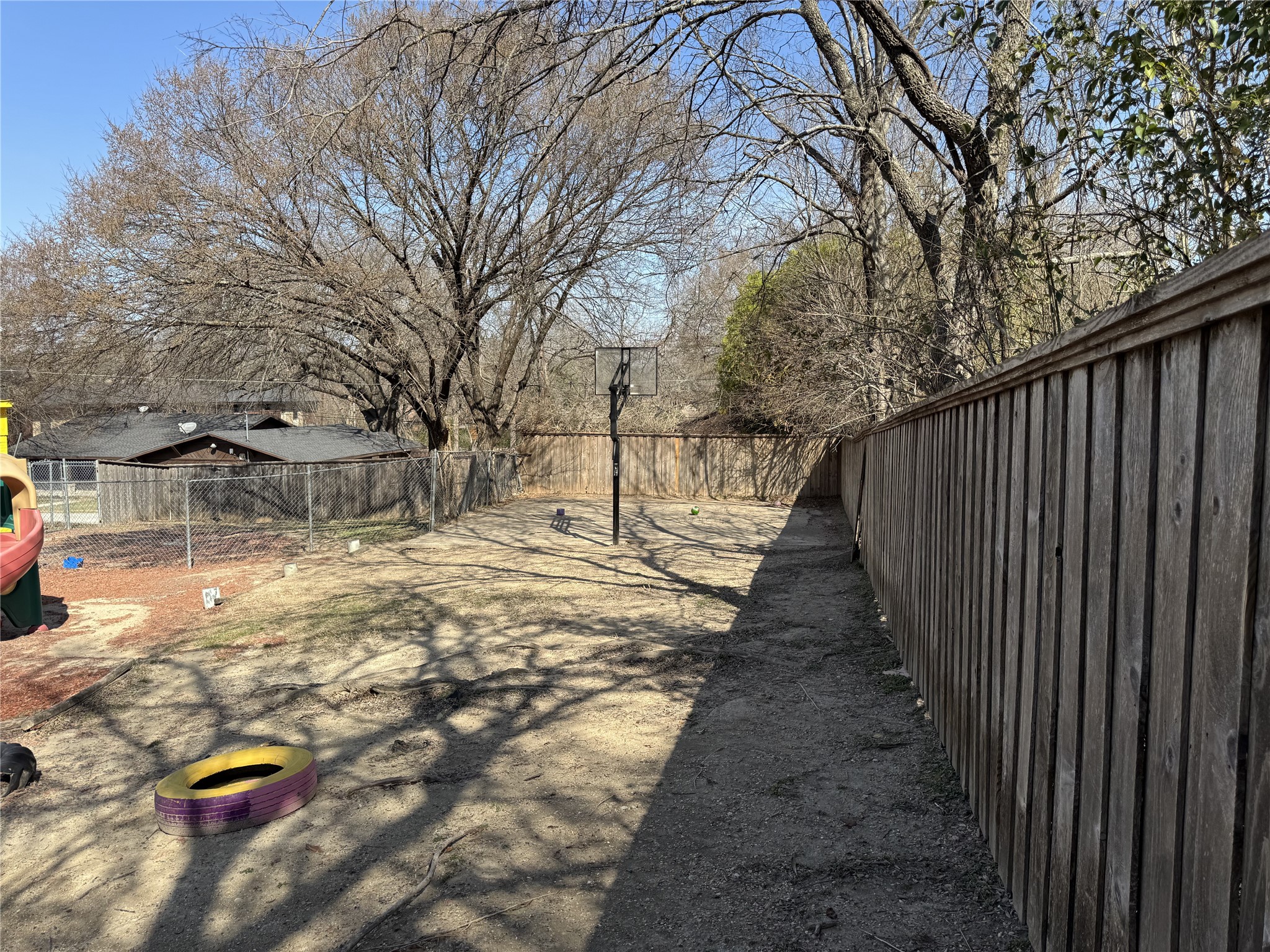 106 Barrows Lane Desoto TX 75115