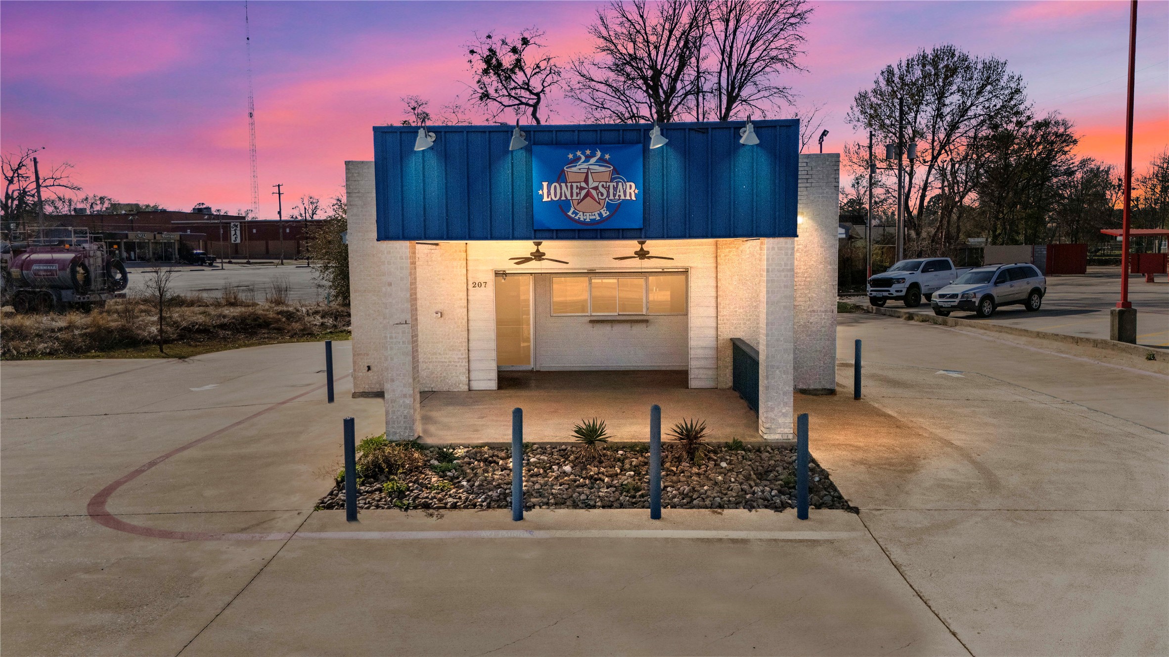 207 N Henderso Boulevard Kilgore TX 75662
