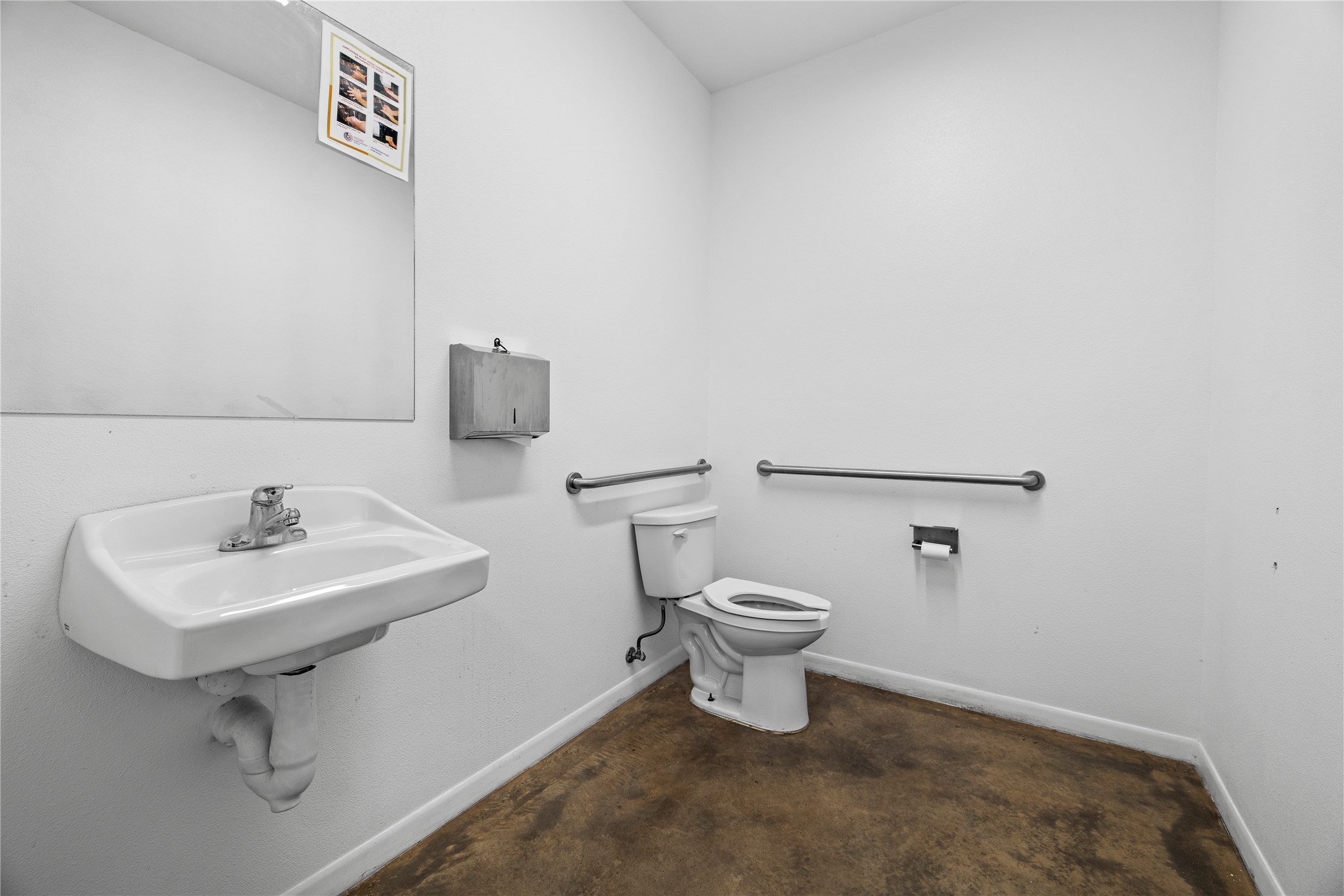 207 N Henderso Boulevard Kilgore TX 75662