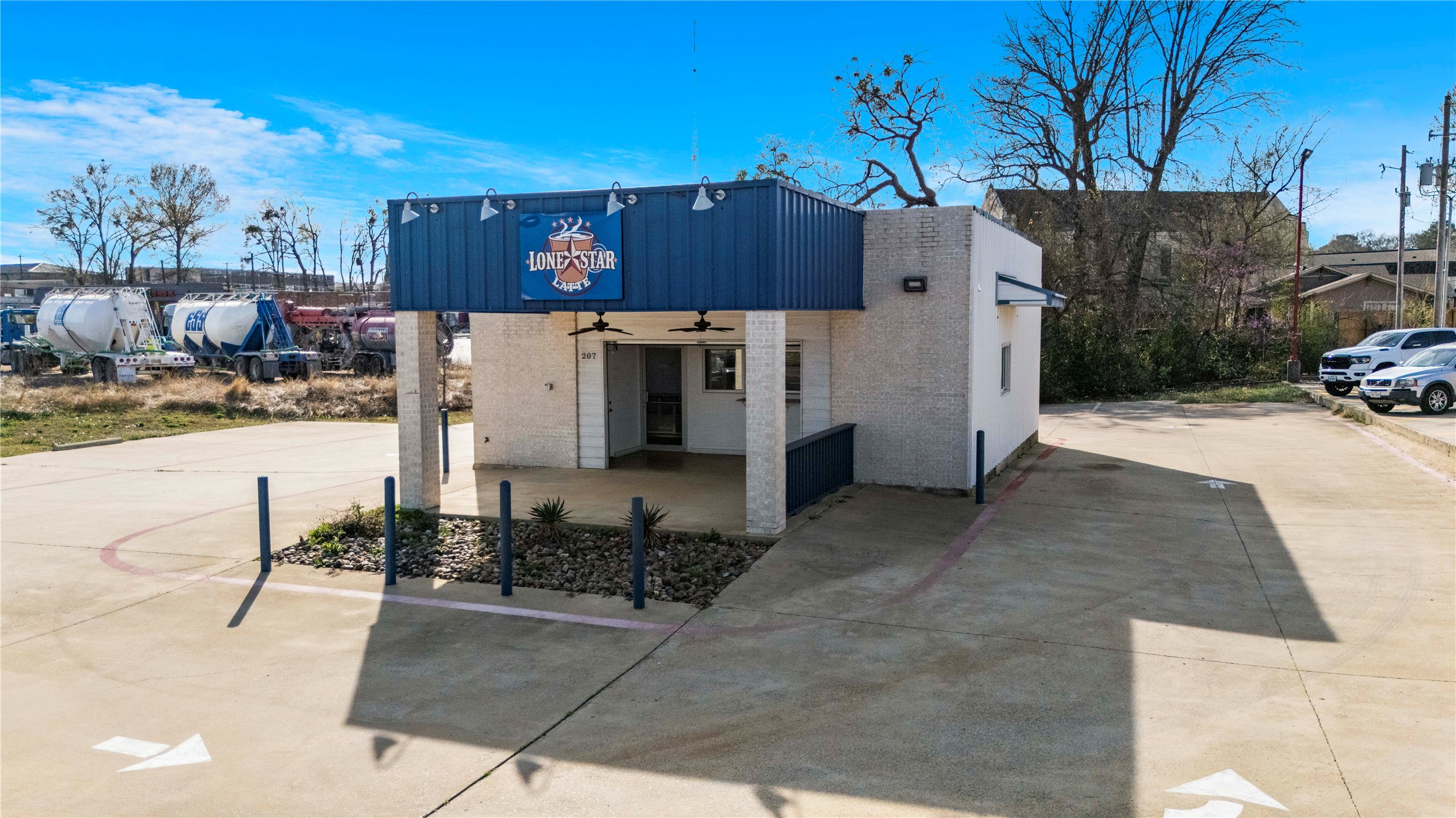 207 N Henderso Boulevard Kilgore TX 75662