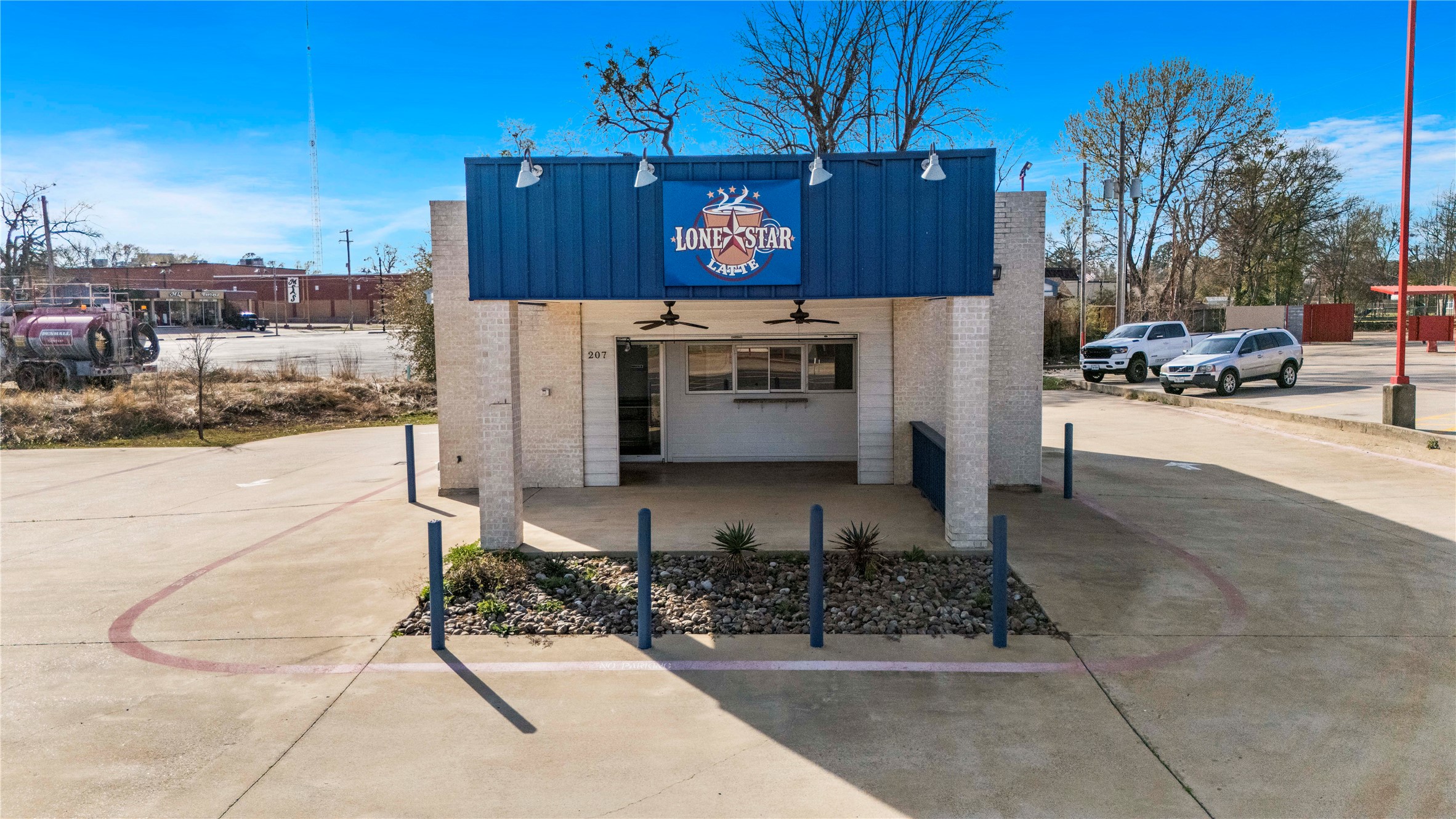 207 N Henderso Boulevard Kilgore TX 75662
