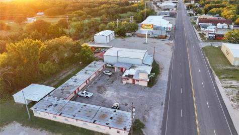 1408 E Wise Street Bowie TX 76230