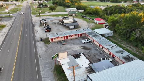 1408 E Wise Street Bowie TX 76230
