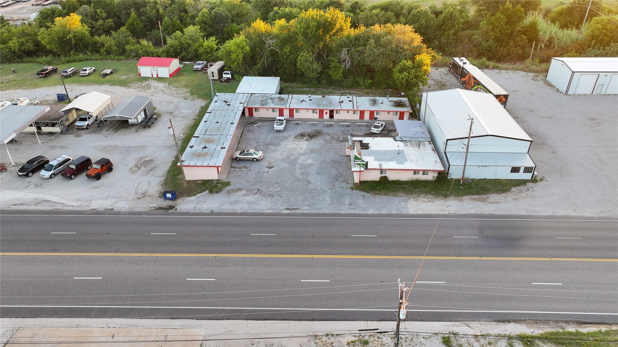 1408 E Wise Street Bowie TX 76230