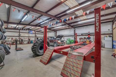 141 N Fairway Fairfield TX 75840